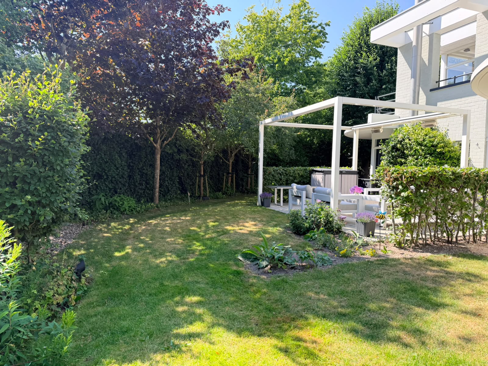 Private Garden Photo